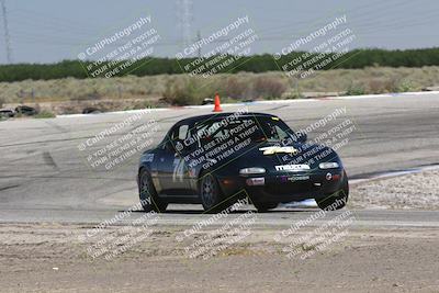 media/Jun-01-2024-CalClub SCCA (Sat) [[0aa0dc4a91]]/Group 3/Qualifying/